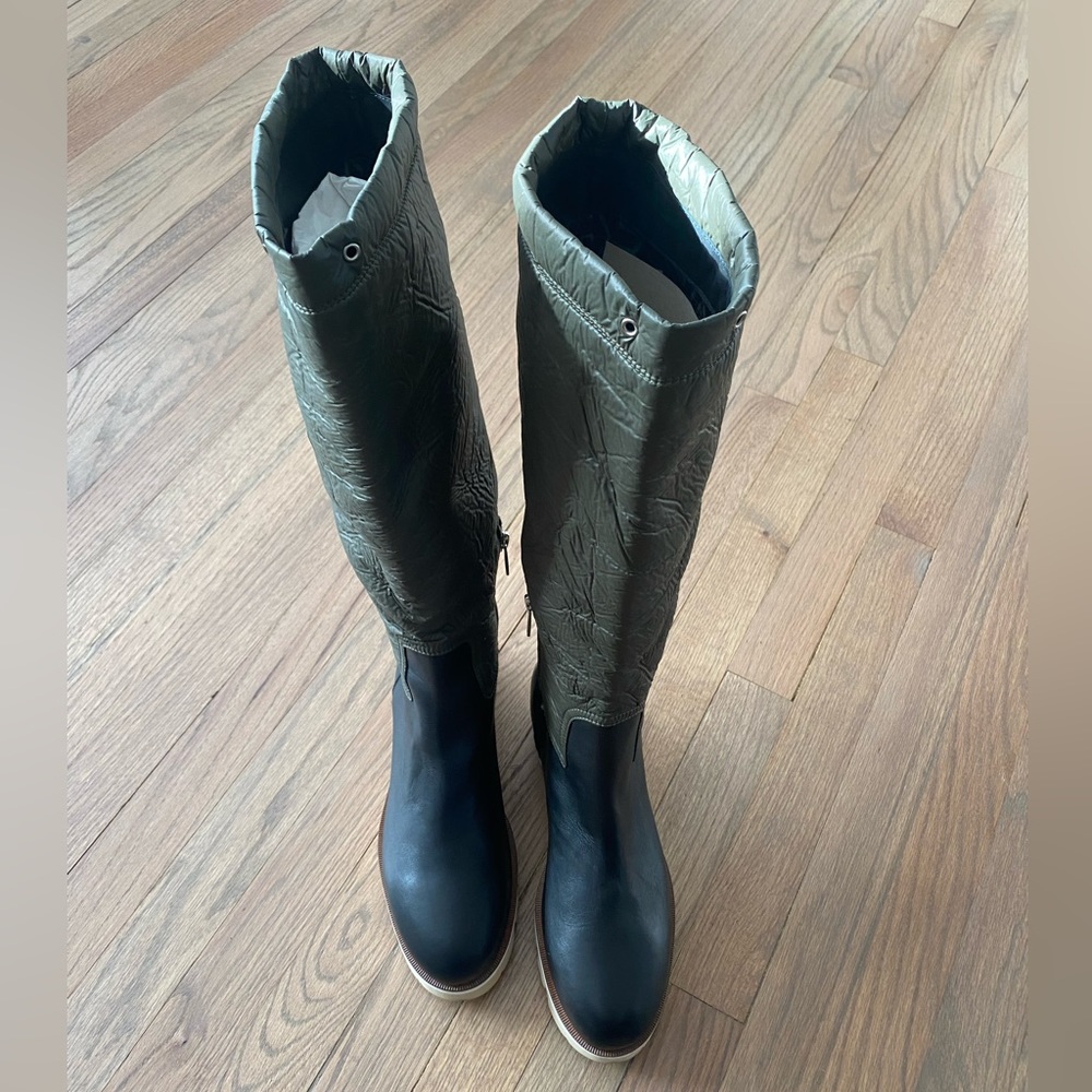 Aquatalia boots, brand new, never worn